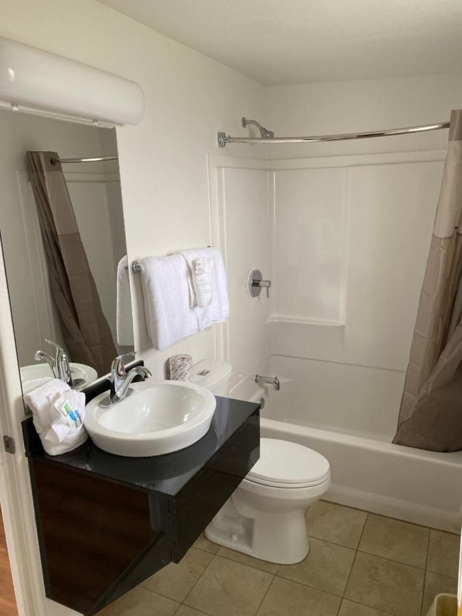 Othello Inn And Suites Εξωτερικό φωτογραφία